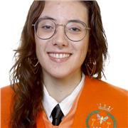 Profesora titulada en Economía por la USC, imparto clases de forma online y presencial.